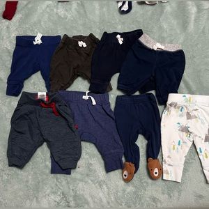 8 pairs newborn pants.